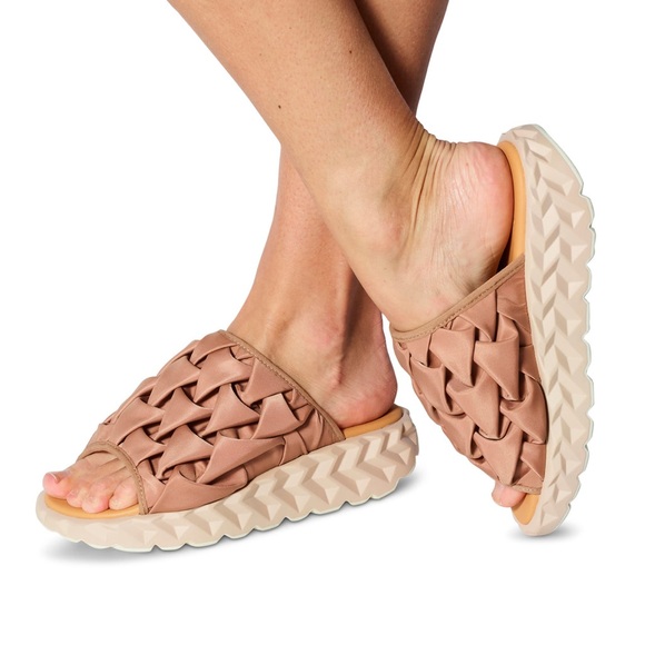 NEW | 4CCCCEES Jabara Amor Sandals - Picture 13 of 13